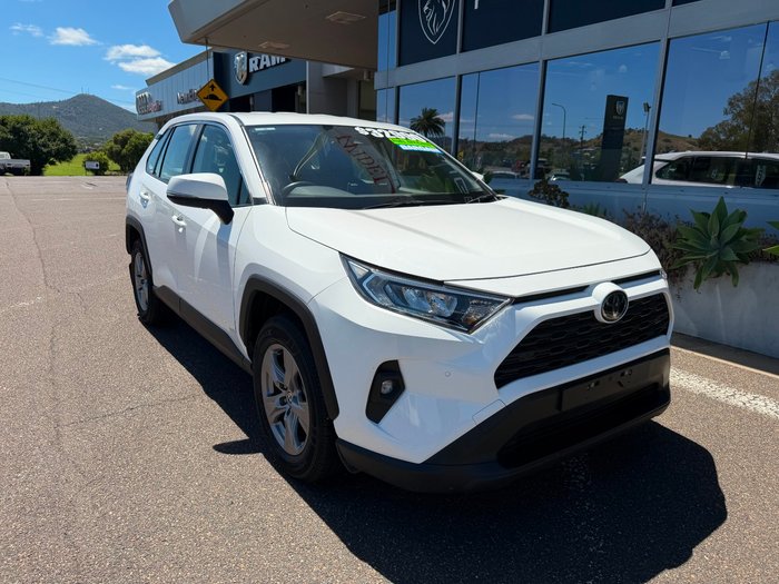 2022 Toyota RAV4 GX