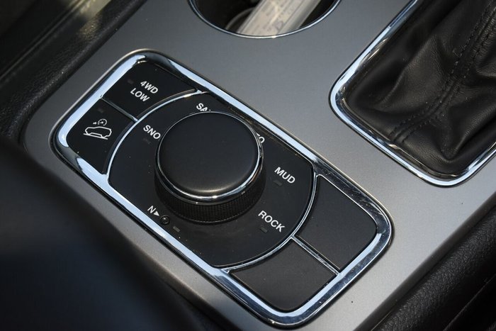 2021 Jeep Grand Cherokee Night Eagle