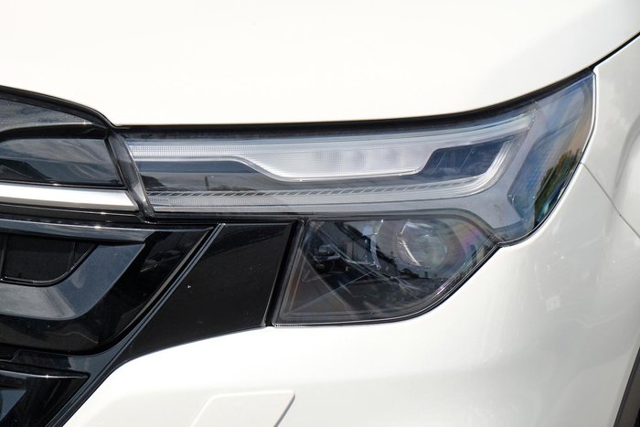 2025 Subaru Forester Hybrid Touring S6 MY26 AWD Crystal White