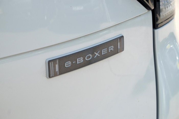 2025 Subaru Forester Hybrid Touring S6 MY26 AWD Crystal White