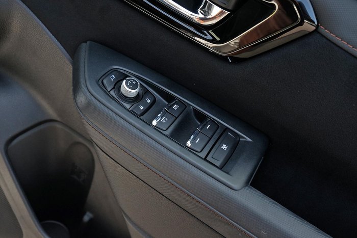 2025 Subaru Forester Hybrid Touring S6 MY26 AWD Crystal White