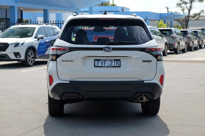 2025 Subaru Forester Hybrid Touring S6 MY26 AWD Crystal White