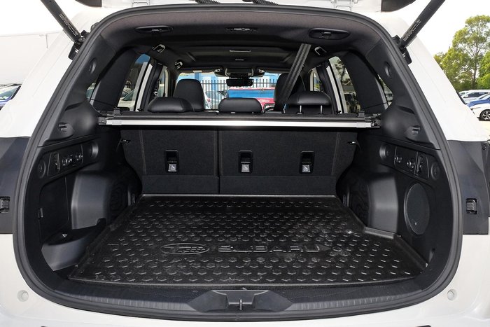 2025 Subaru Forester Hybrid Touring S6 MY26 AWD Crystal White