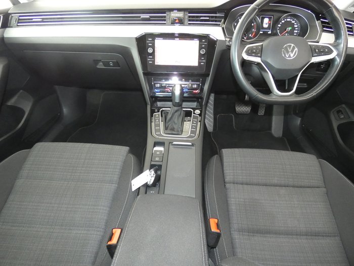 2021 Volkswagen Passat 140TSI Business