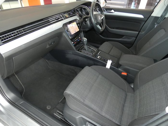 2021 Volkswagen Passat 140TSI Business