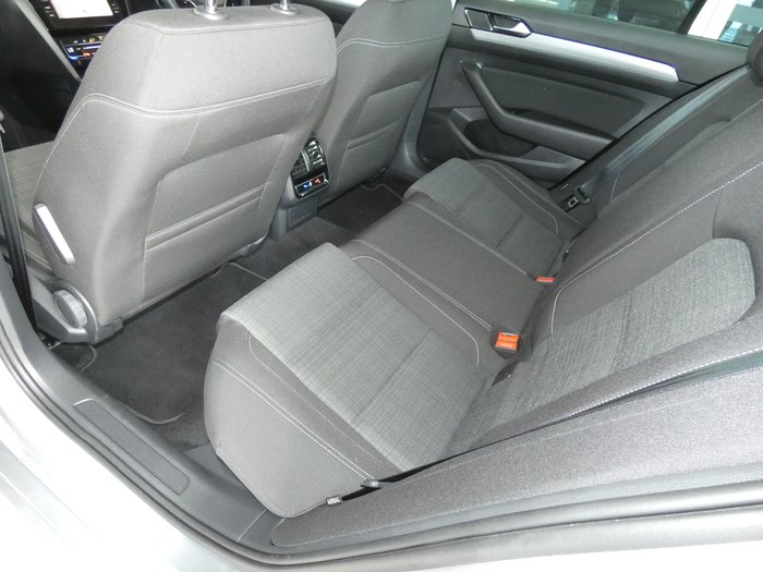 2021 Volkswagen Passat 140TSI Business