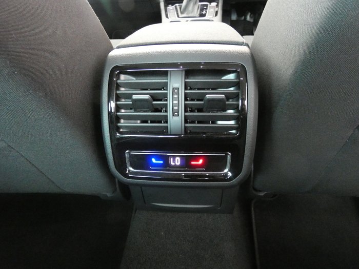 2021 Volkswagen Passat 140TSI Business