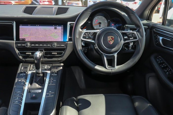 2020 Porsche Macan S