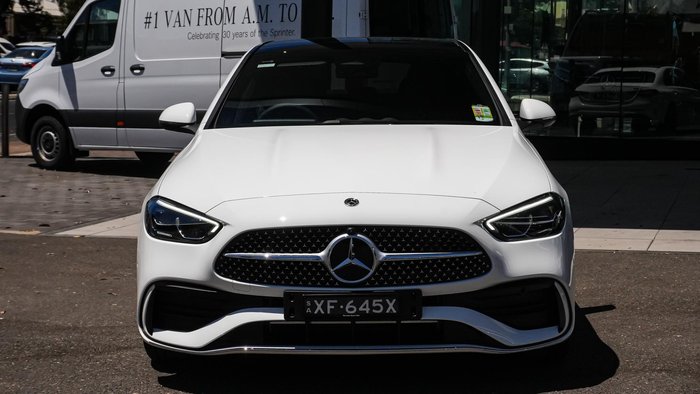 2025 Mercedes-Benz C-Class C200