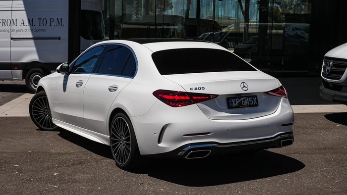 2025 Mercedes-Benz C-Class C200