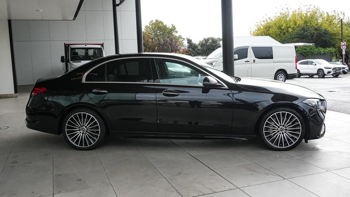 2025 Mercedes-Benz C-Class C200