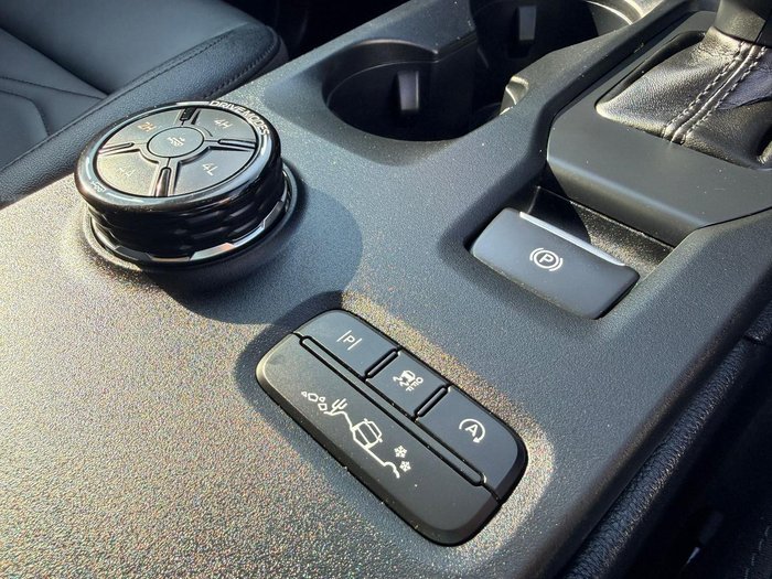 2025 Ford Everest Trend