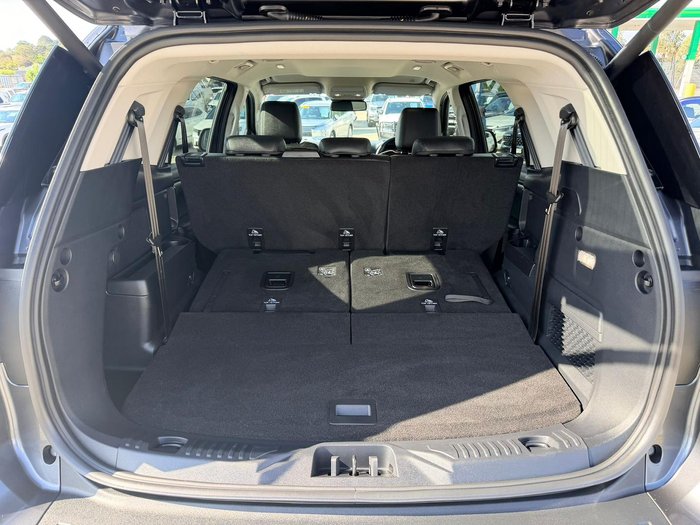 2025 Ford Everest Trend