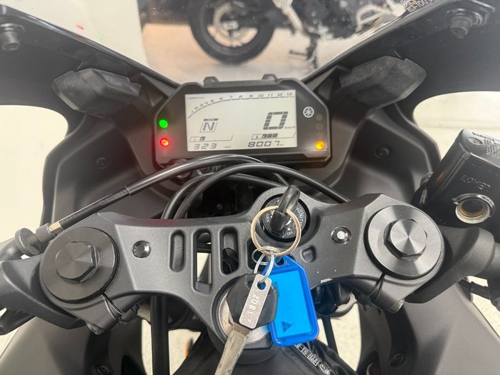 2021 YAMAHA YZF-R3 Black