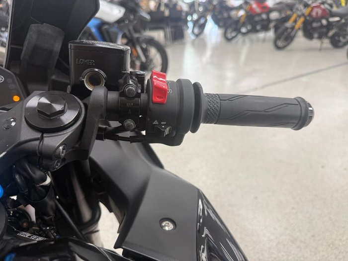 2021 YAMAHA YZF-R3 Black