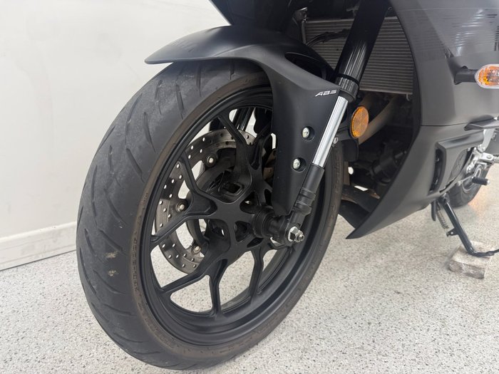 2021 YAMAHA YZF-R3 Black