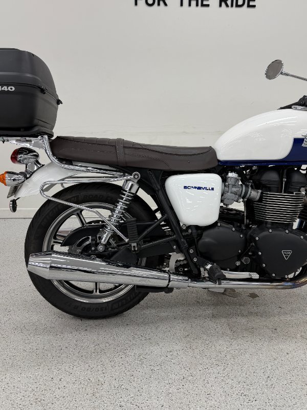 2014 Triumph BONNEVILLE T100 Blue