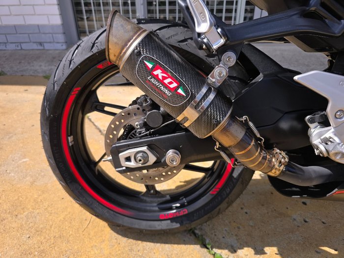 2023 CFMOTO 450 SR ABS