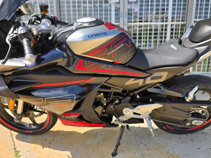 2023 CFMOTO 450 SR ABS