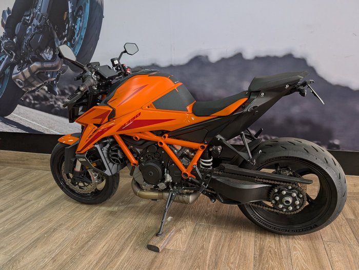 2024 Ktm 1390 SUPER DUKE R BLACK ORANGE