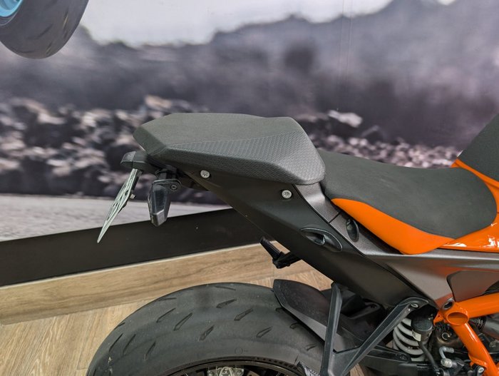 2024 Ktm 1390 SUPER DUKE R BLACK ORANGE