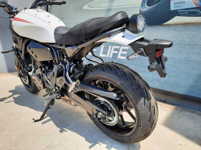 2025 Yamaha XSR700