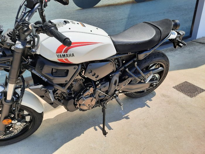 2025 Yamaha XSR700
