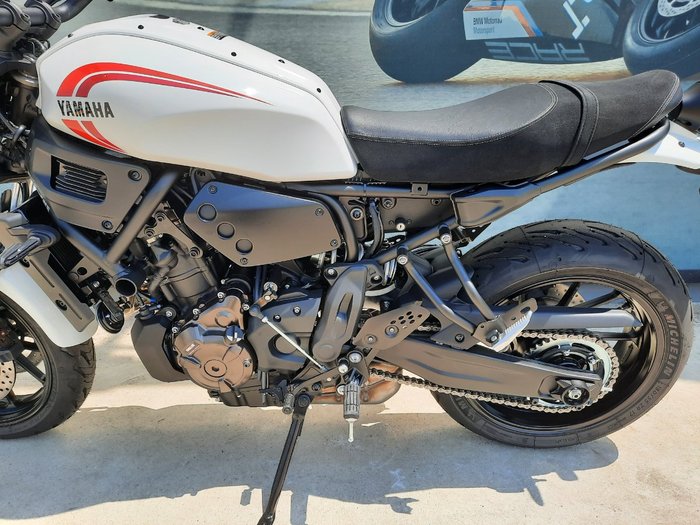 2025 Yamaha XSR700