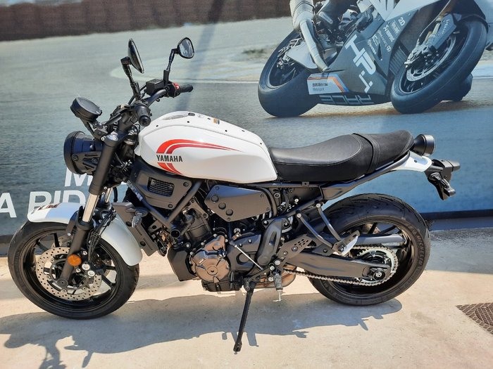 2025 Yamaha XSR700