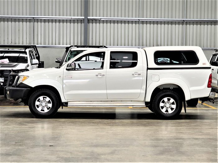 2006 Toyota Hilux SR5 KUN26R MY07 4X4 Glacier White