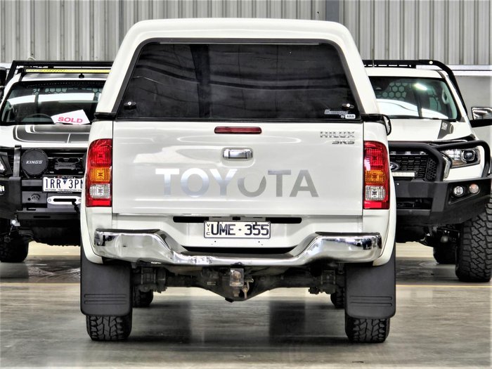 2006 Toyota Hilux SR5 KUN26R MY07 4X4 Glacier White