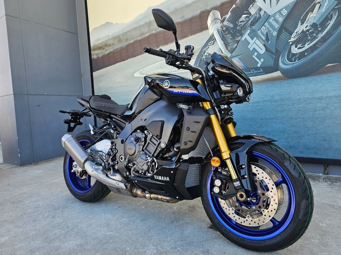 2025 Yamaha MT-10SP Black