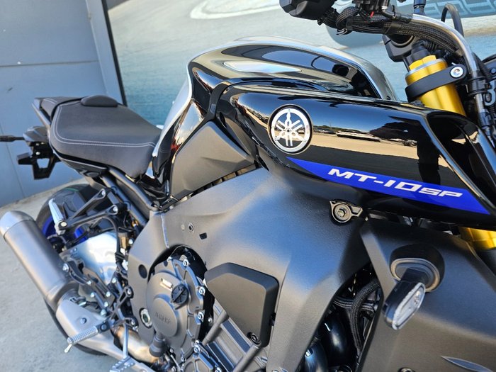 2025 Yamaha MT-10SP Black