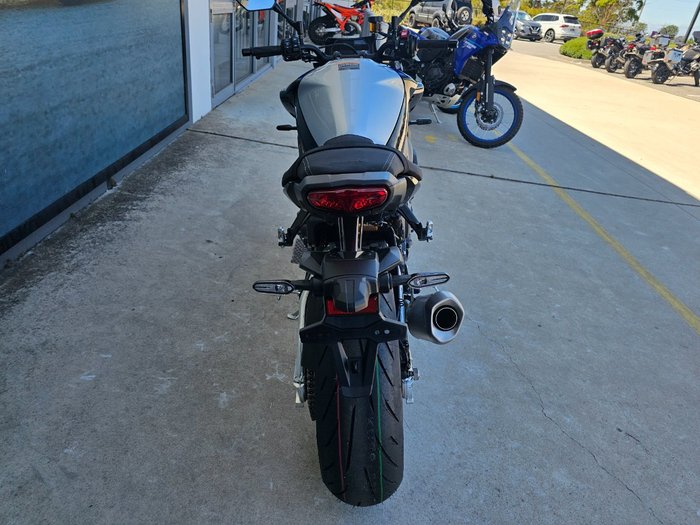 2025 Yamaha MT-10SP Black