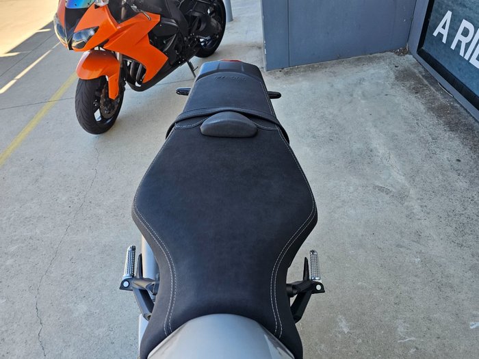 2025 Yamaha MT-10SP Black