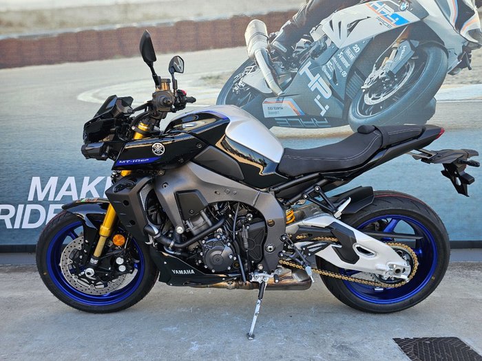 2025 Yamaha MT-10SP Black