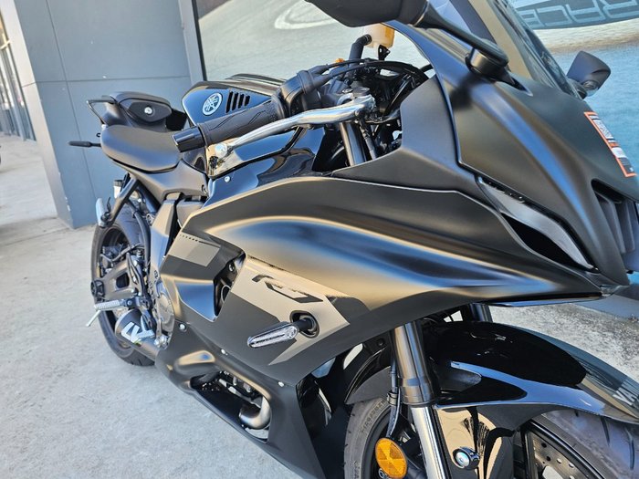 2025 Yamaha YZF-R7LA GREY