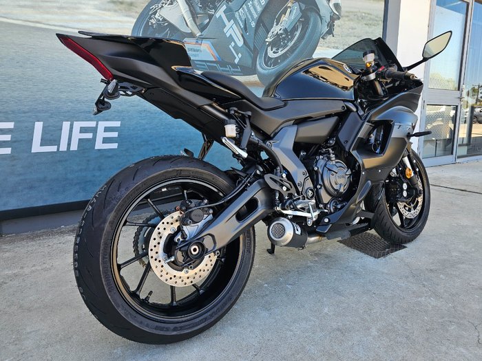 2025 Yamaha YZF-R7LA GREY