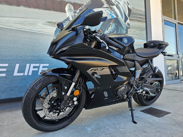2025 Yamaha YZF-R7LA GREY