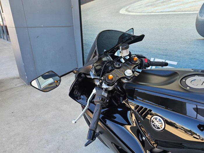 2025 Yamaha YZF-R7LA GREY