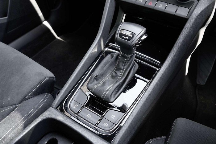 2022 SKODA Karoq 140TSI Sportline