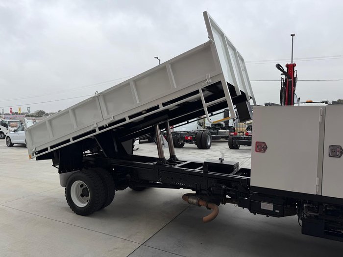 2012 Isuzu F Series FRR 600 Premium