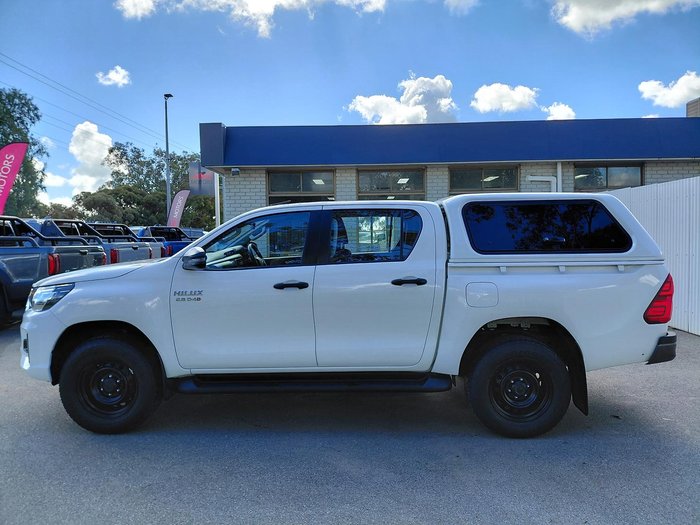 2020 Toyota Hilux SR