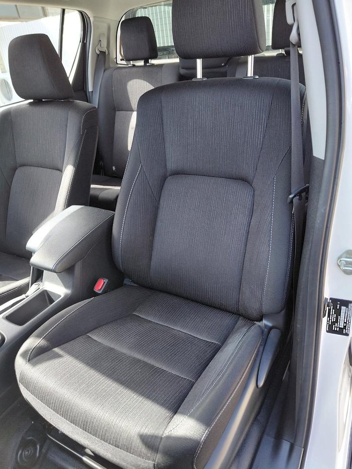 2020 Toyota Hilux SR