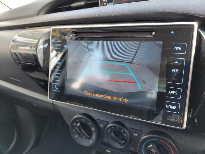 2020 Toyota Hilux SR