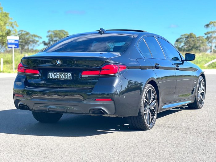 2020 BMW 5 Series 520i M Sport