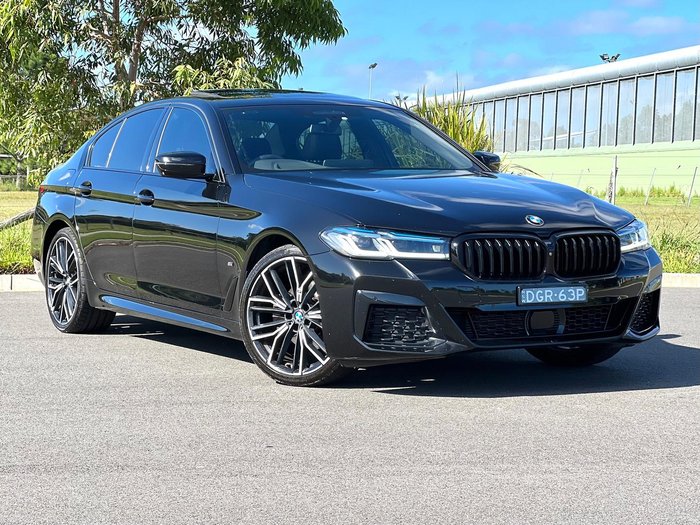2020 BMW 5 Series 520i M Sport