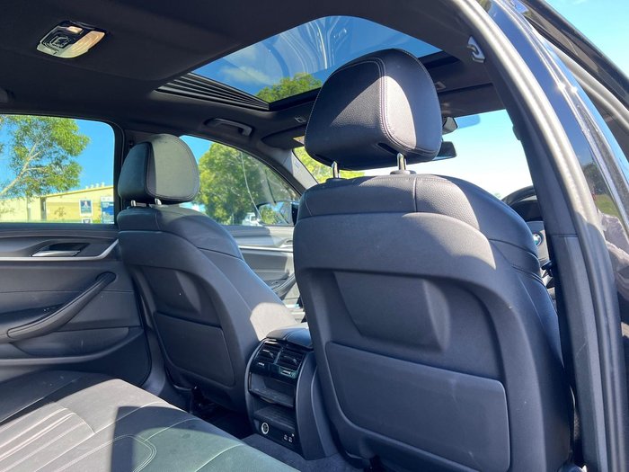 2020 BMW 5 Series 520i M Sport