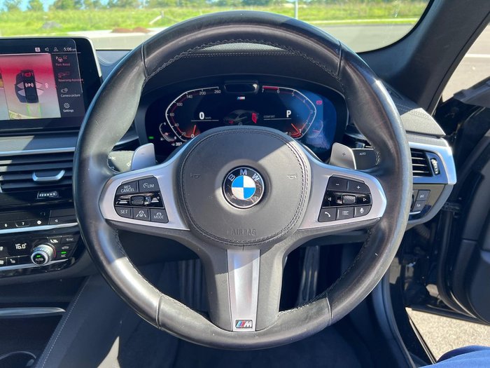 2020 BMW 5 Series 520i M Sport