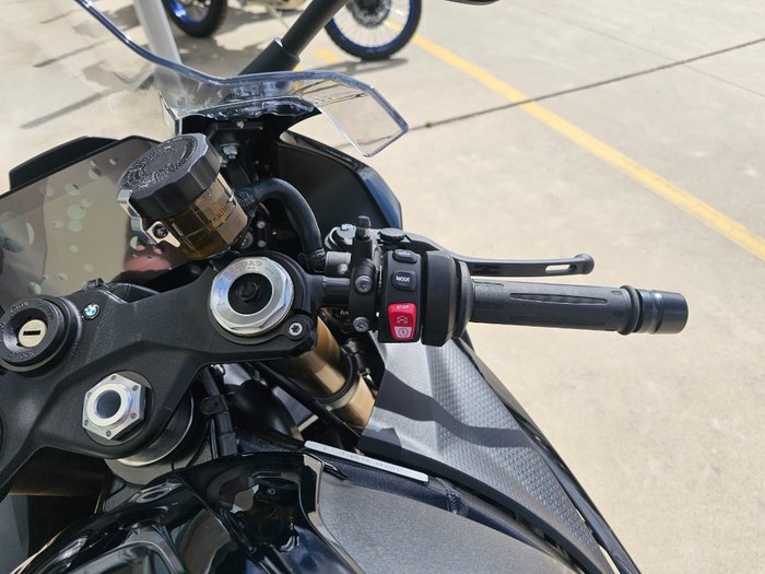 2026 BMW Motorrad S 1000 RR RACE Black